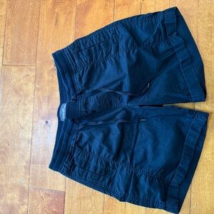 Eddie Bauer Men's Black Cargo Shorts